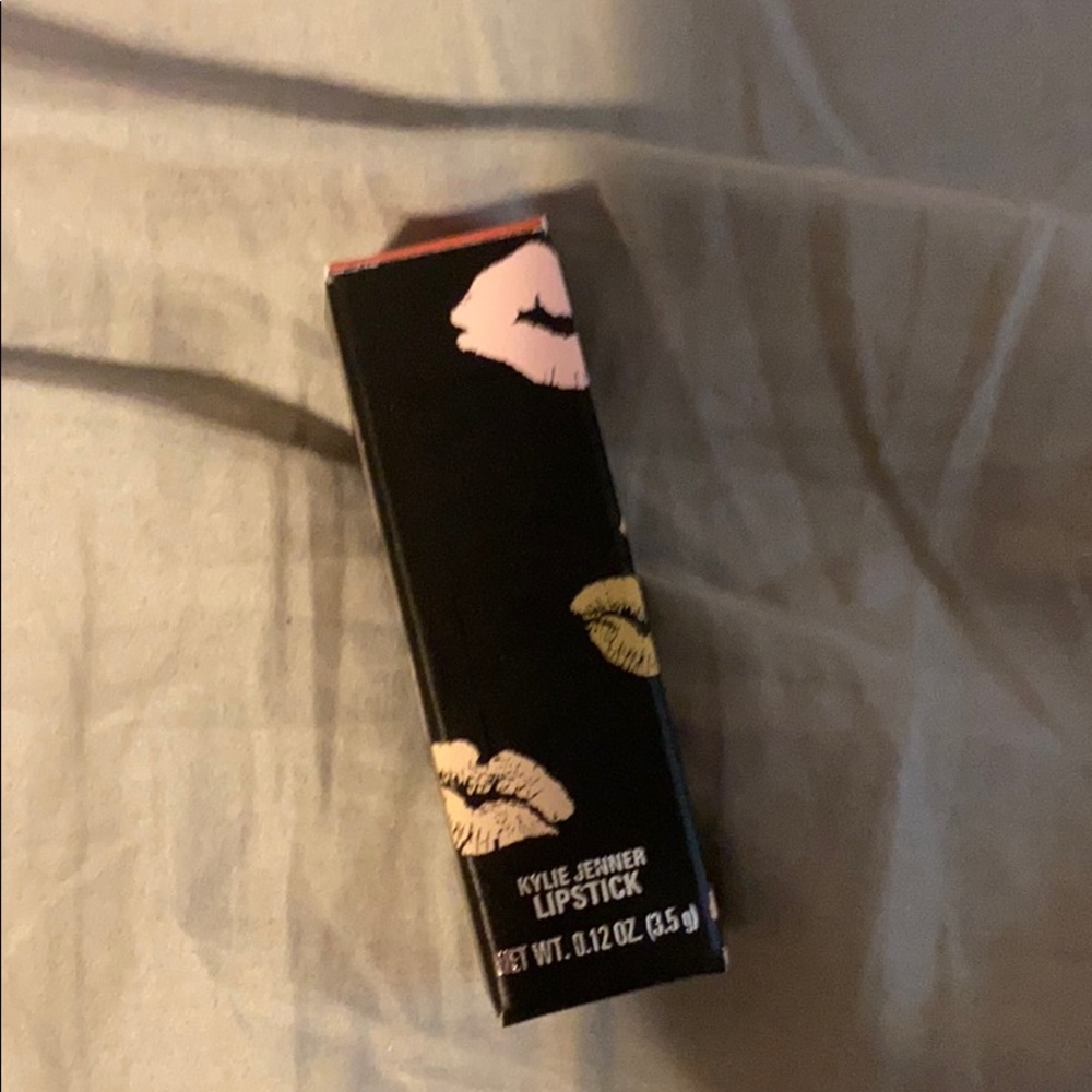 Kylie matte lipstick